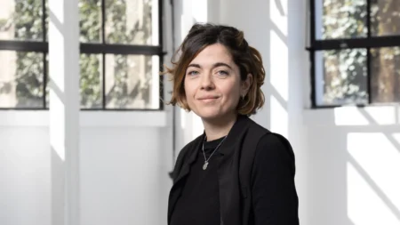 Ritratto di Laura Vella