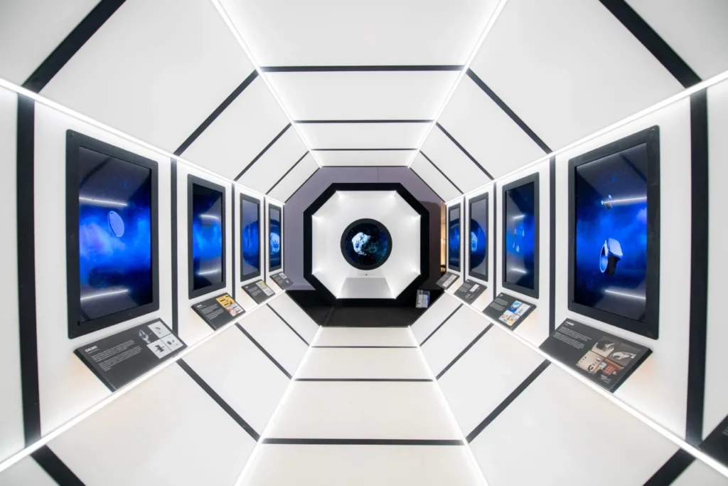 Installazione dell'Istituto Marangoni al Superdesign Show